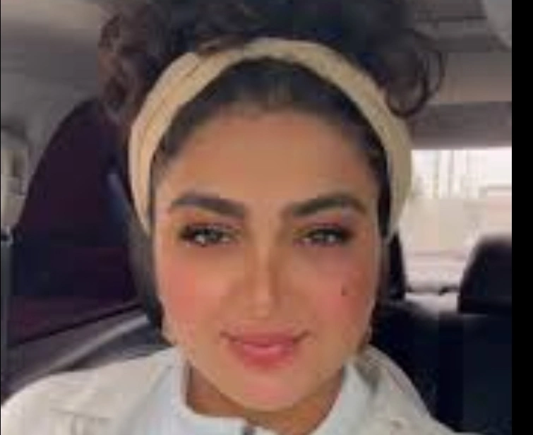 این بانوی مرموز شفا میدهد و هم آینده را پیشبینی میکند 2 این بانوی مرموز شفا میدهد و هم آینده را پیشبینی میکند