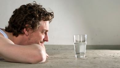 آیا آب کاهو واقعاً به خواب بهتر کمک می‌کند؟