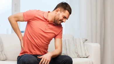 پشت‌میز نشین‌ها و کارکنان مشاغل سخت مراقب درد‌ گردن و کمر باشید