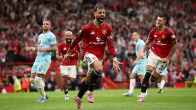 خلاصه بازی منچستریونایتد ۳-۲ برنلی؛ رستگاری در دقیقه +۹۰