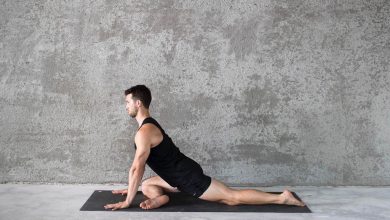یوگا، مؤثرترین ورزش برای بهبود خواب 9 چطور بعد از مدتها وقفه دوباره ورزش کردن را شروع کنیم؟