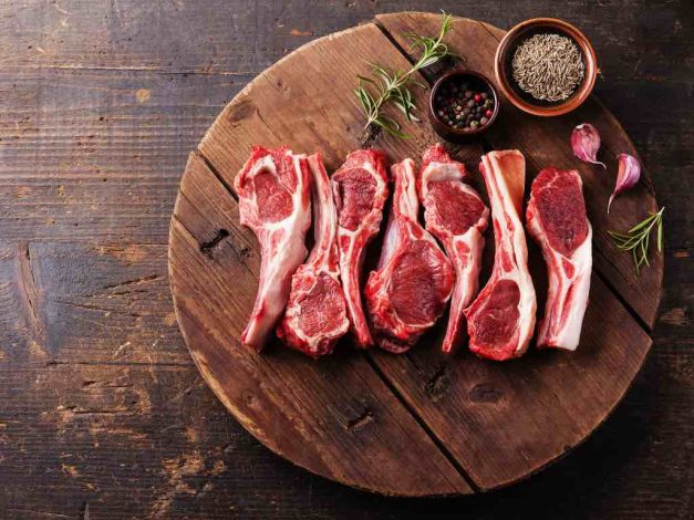 چگونه تازه بودن گوشت گوسفندی و گوساله را تشخیص دهیم؟ 1 چگونه تازه بودن گوشت گوسفندی و گوساله را تشخیص دهیم؟