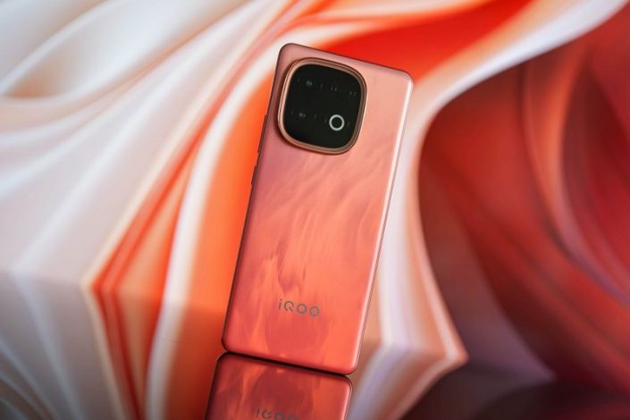 آیکو Z10 توربو پلاس رسما معرفی شد +تصاویر و قیمت 1 آیکو Z10 توربو پلاس