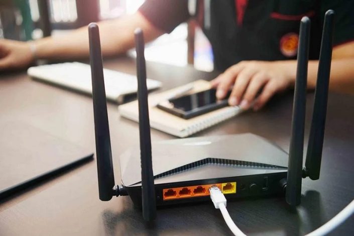 ترفند پیشنهادی معاون وزیر ارتباطات برای بهبود کیفیت اینترنت