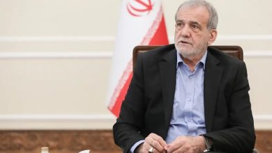 وعده رئیس جمهور برای پیگیری مسئله رفع فیلترینگ پلتفرم‌های خارجی