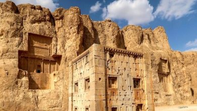 کشف کتیبه تاریخی 1500 ساله در حوالی نقش رستم