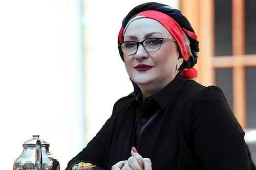  خودروی شاسی ‌بلند خانم بازیگر چقدر می‌ارزد؟+ عکس