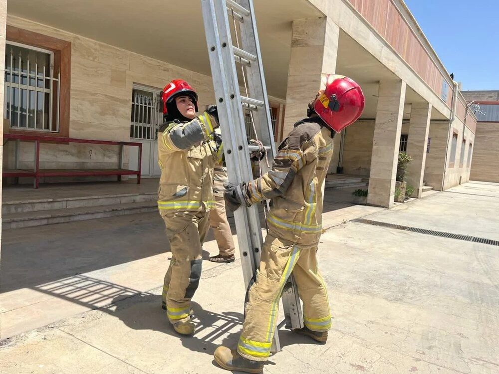 این دانشگاه تنها دانشگاه تخصصی آتشنشانی کشور است 2 این دانشگاه تنها دانشگاه تخصصی آتشنشانی کشور است