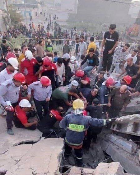 فوری: انفجار مهیب در یک واحد مسکونی در اهواز 2 فوری: انفجار مهیب در یک واحد مسکونی در اهواز