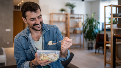 آیا زمانبندی مصرف پروتئین تأثیری در رشد عضلات دارد؟ 2 آیا زمانبندی مصرف پروتئین تأثیری در رشد عضلات دارد؟