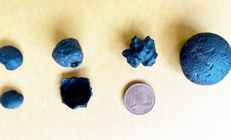 کشف شیشههای کیهانی در استرالیا راز برخوردی ۱۱ میلیون ساله را فاش کرد 1 کشف شیشههای کیهانی در استرالیا راز برخوردی ۱۱ میلیون ساله را فاش کرد