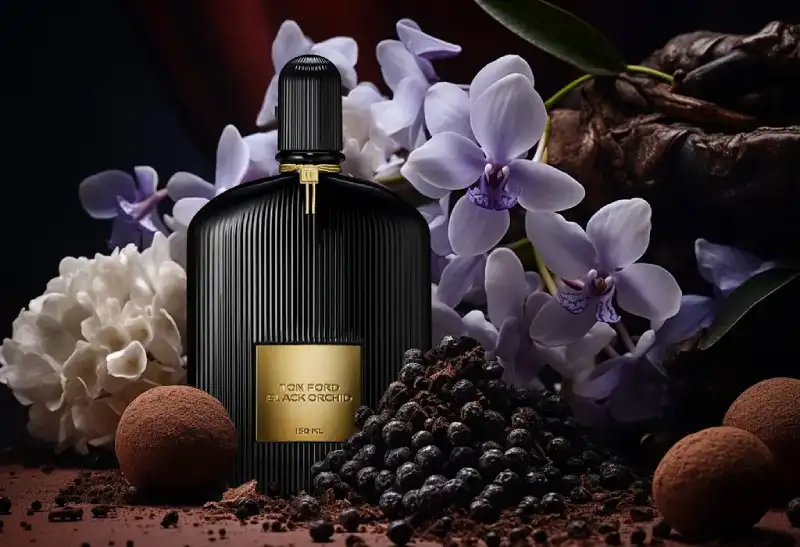 بهترین عطرهای مردانه برای پاییز 1404 12 بهترین عطرهای مردانه برای پاییز 1404