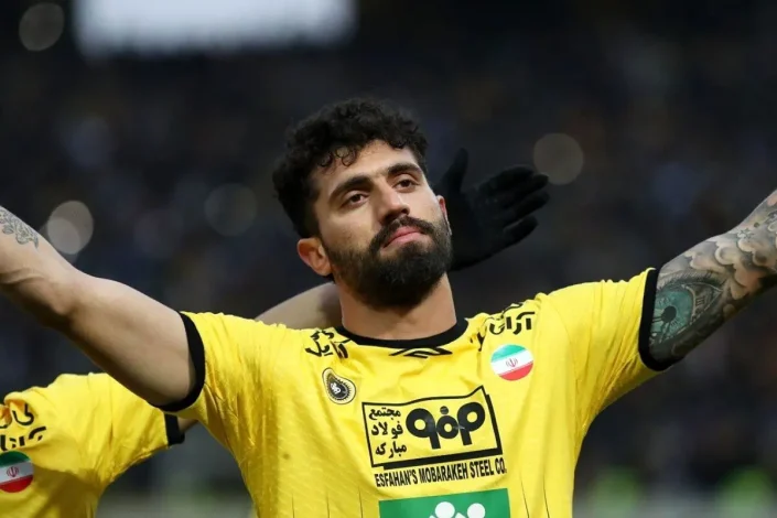 جنجال قرارداد 238 میلیاردی محمد دانشگر: سپاهان میتوانست به جای او راموس را بخرد! 1 جنجال قرارداد 238 میلیاردی محمد دانشگر