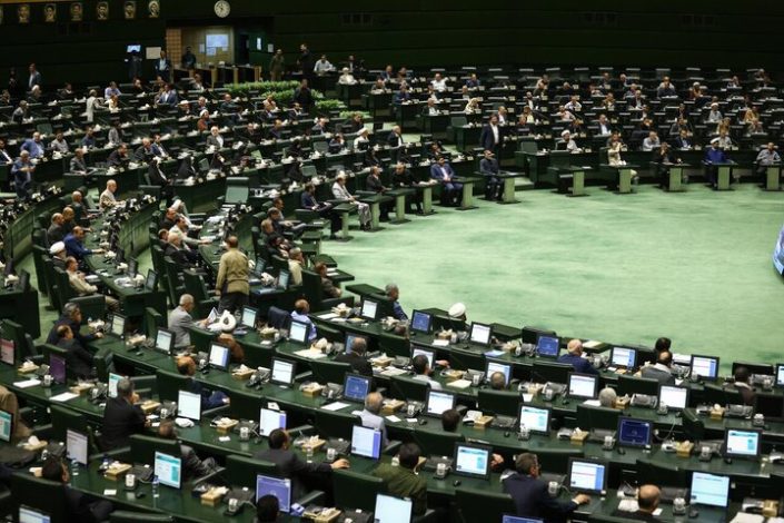 قانون بیمه رانندگان در مجلس شورای اسلامی اصلاح می‌شود