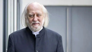 جایزه نوبل ادبیات ۲۰۲۵ به لاسلو کراسناهورکایی، نویسنده مجارستانی رسید 10 جایزه نوبل ادبیات ۲۰۲۵ به لاسلو کراسناهورکایی، نویسنده مجارستانی رسید