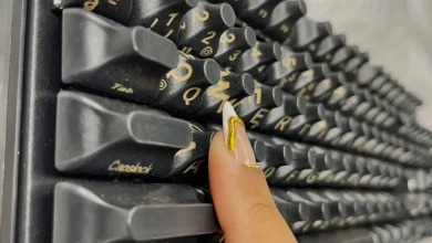 یک کیبورد ویژه ناخن‌های بلند هم ساخته شد+ عکس