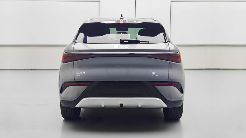 نمای عقب نسخه جدید BYD آتو 3