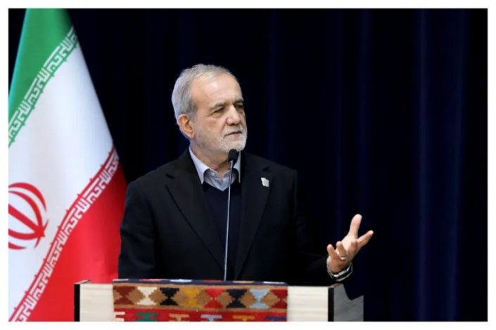 برای بازسازی ورزشگاه آزادی پول نداریم