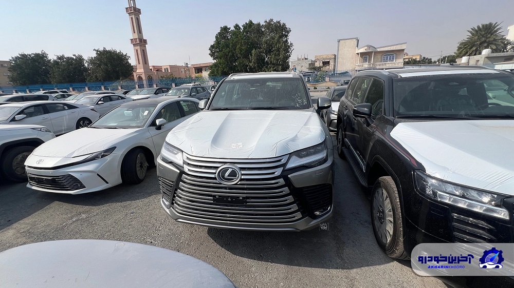 لکسوس LX600