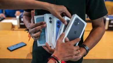 تعرفه واردات موبایل برای سال 1405 تعیین شد 23 تعرفه واردات موبایل برای سال 1405