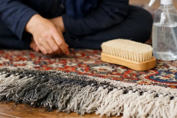 بهترین روش های شستشوی خانگی فرش در ایام خانه تکانی